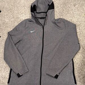 Nike Gray dri-fit Performance hoodie